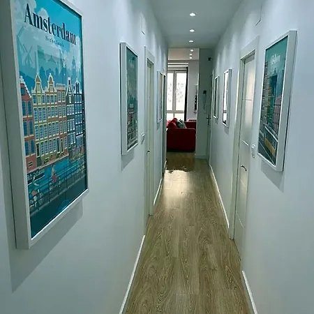 Anaral-casco Antiguo Gijon-autocheck 24h-wifi Hotel 3*