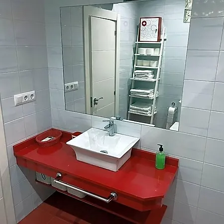 Anaral-casco Antiguo Gijon-autocheck 24h-wifi Hotel 3*